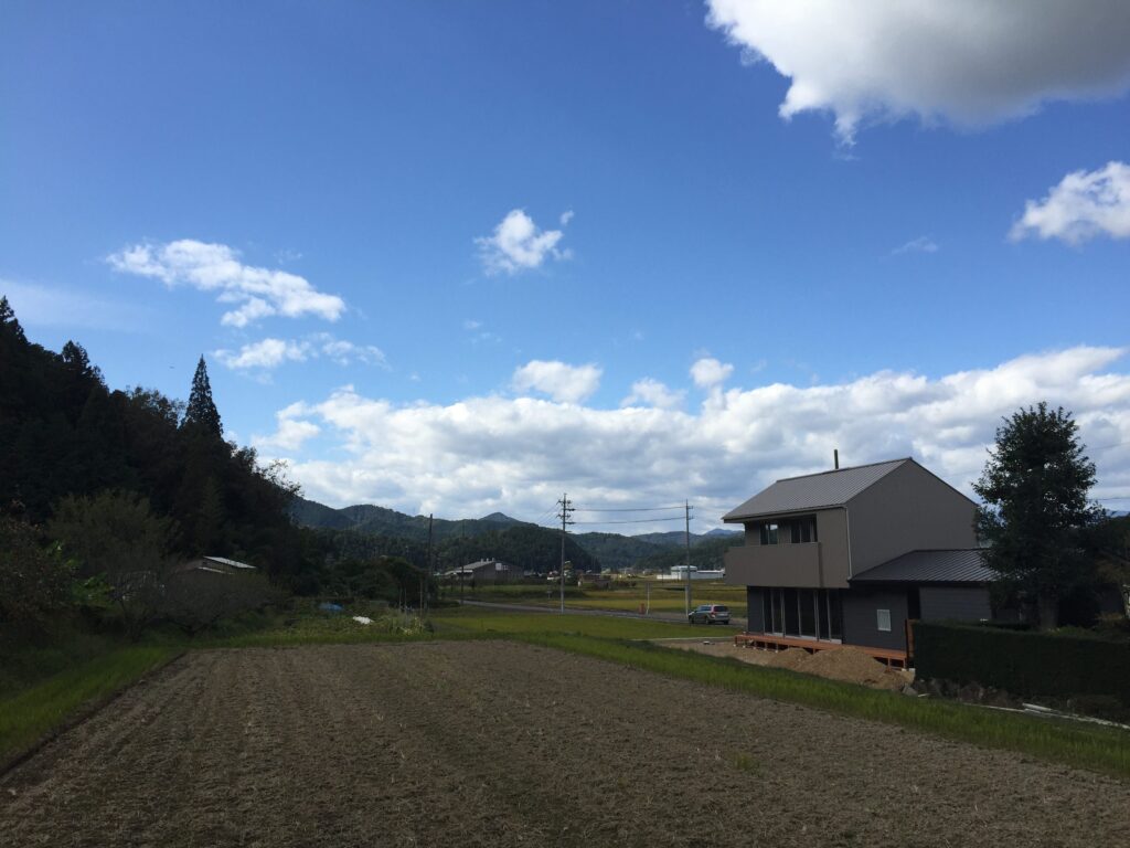 岐阜県山県市「梅原の家」木造２階建て　ガレージハウス　完成見学会