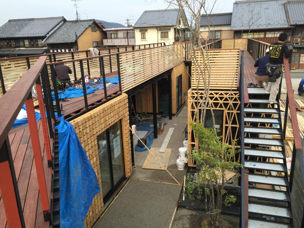 愛知県犬山市「犬山の森マルシェ」商業建築　鉄骨造　現場