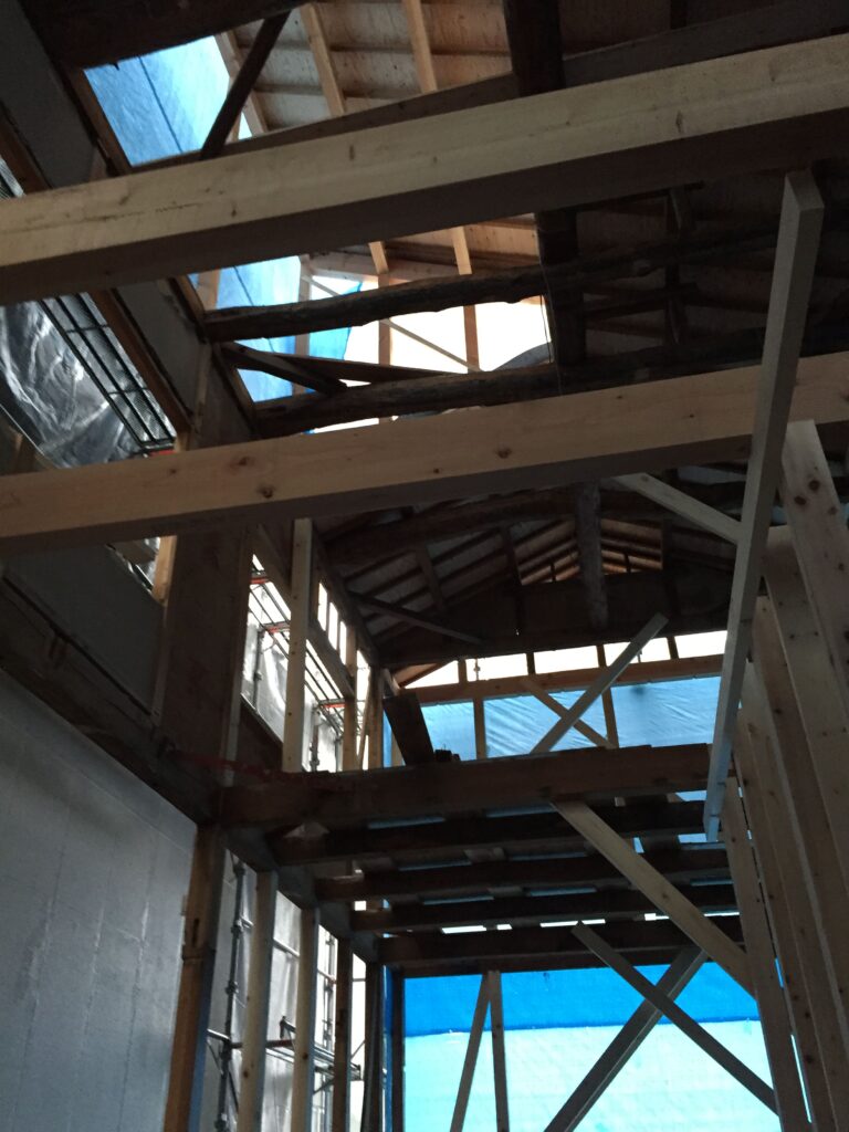 愛知県岡崎市「西魚の家」築46年リノベーション　現場