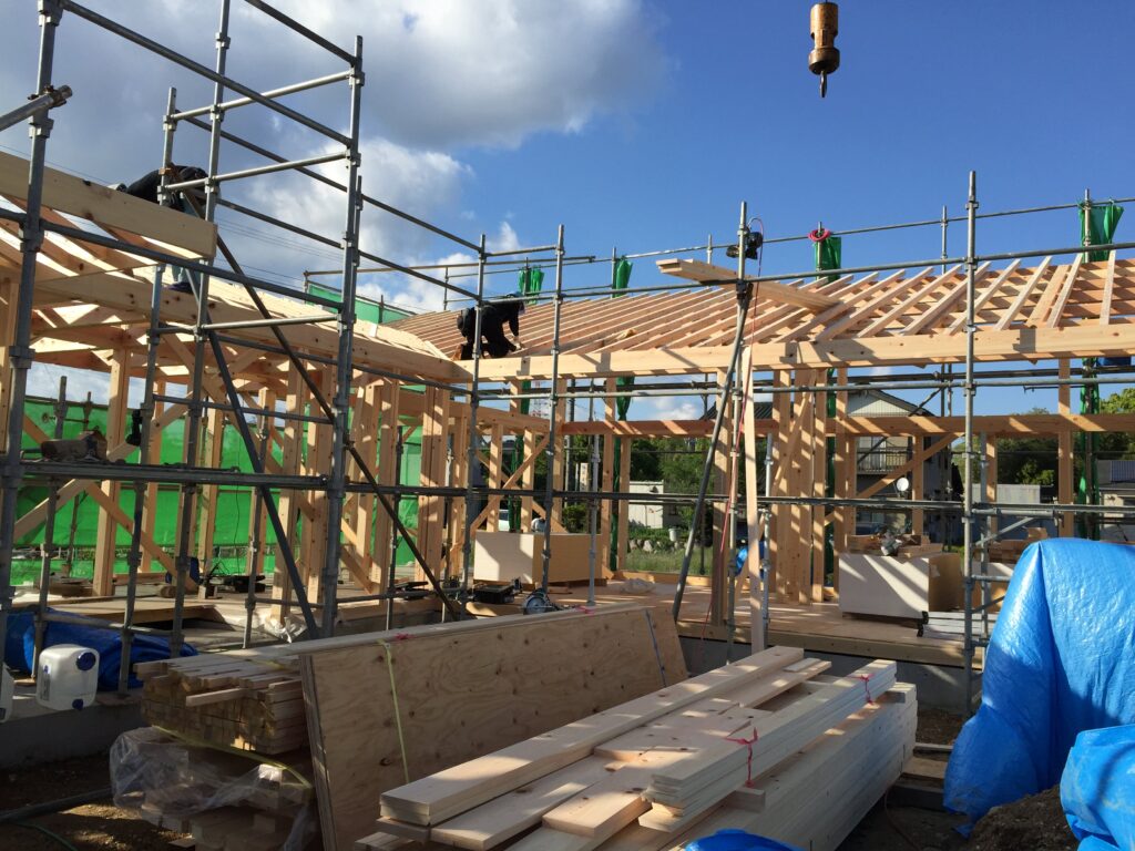 三重県桑名市「七和の家」木造平屋建　上棟