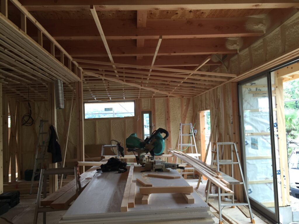 愛知県東海市「大田の家」木造2階建　2世帯住宅　現場