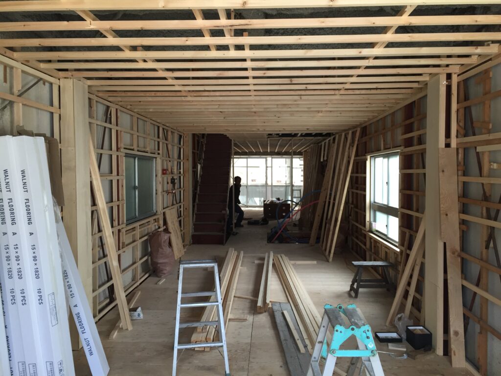 岐阜　岐阜市　「築40年ビル　住宅リノベーション」　ビルリノベ　現場