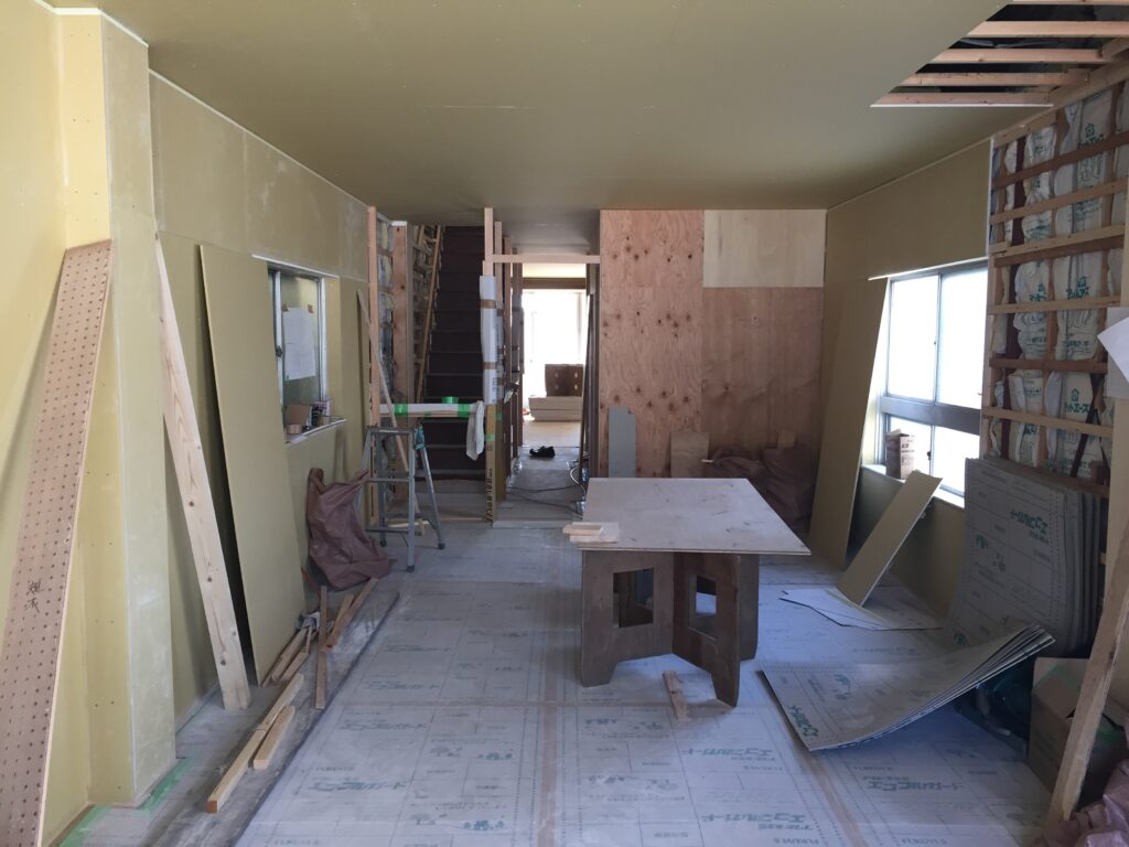 岐阜　岐阜市　「築40年ビル　住宅リノベーション」　ビルリノベ　現場
