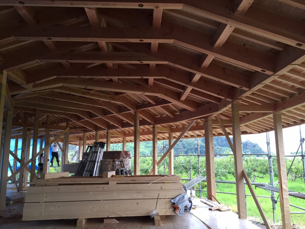 岐阜県本巣市「本巣の家」木造平屋建　上棟