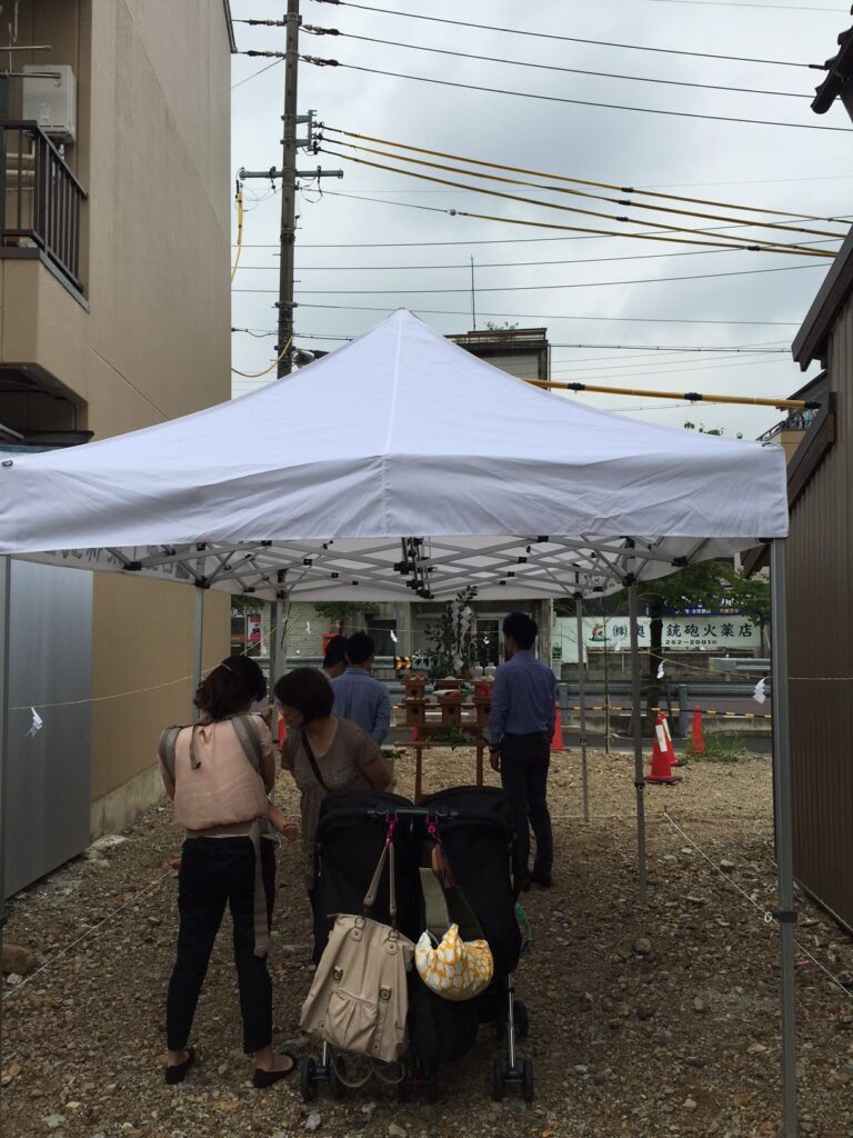 岐阜県岐阜市「東材木の家」鉄骨３階建　スキップフロア　狭小敷地　地鎮祭