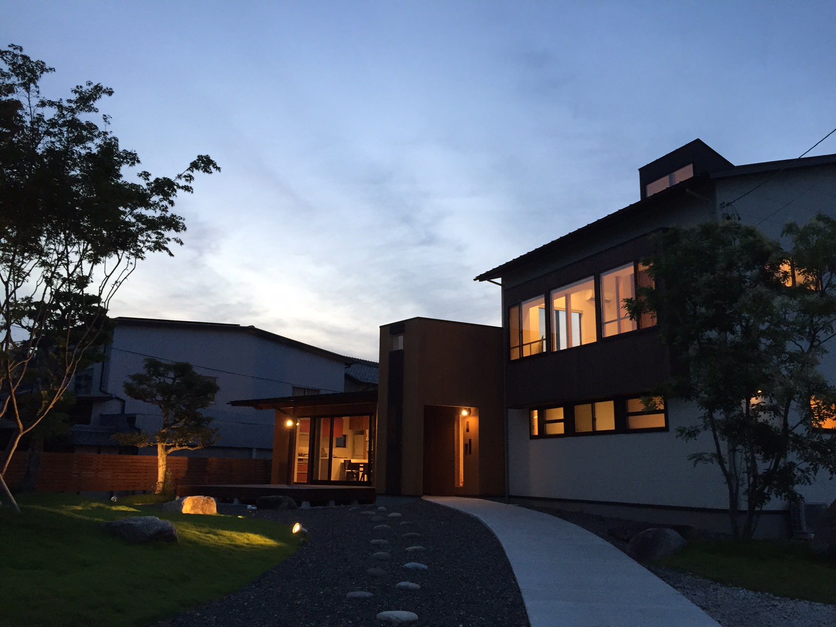 岐阜県養老町「下笠の家」木造２階建て　2世帯住宅　スキップフロアー　撮影