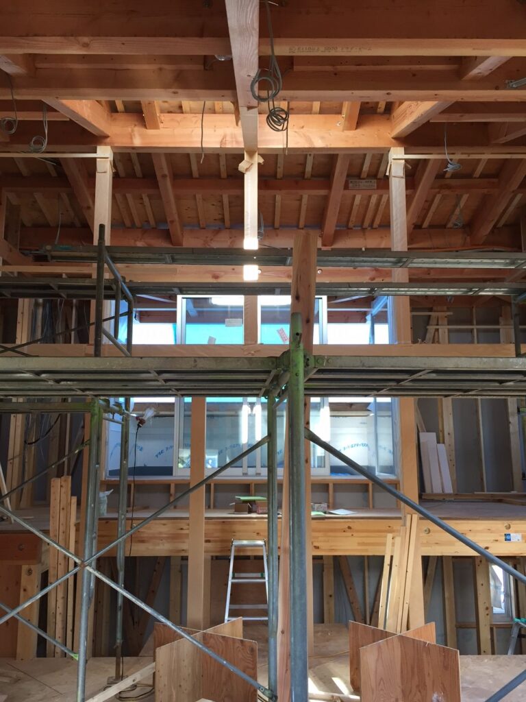 愛知県安城市「塔元の家」木造2階建　スキップフロア・変形敷地　現場