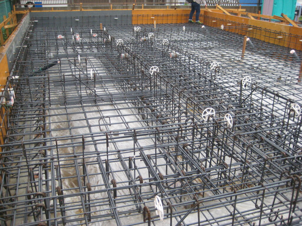 愛知県あま市甚目寺「大渕の家」木造２階建　２世帯　 配筋検査