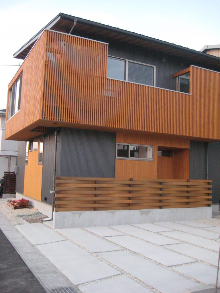岐阜県大垣市　「世安の家」木造住宅　外構
