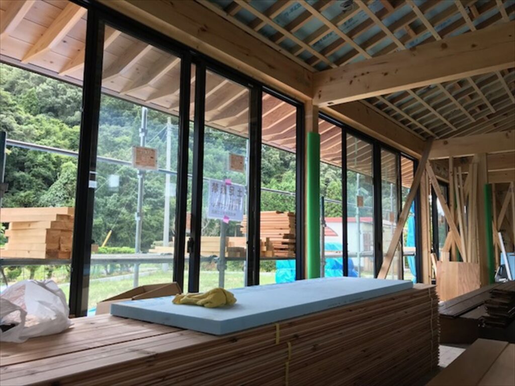 岐阜県可児市　「御嵩の家」　平屋　木の家　現場