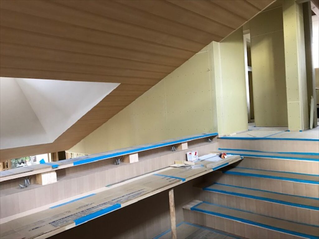 愛知県一宮市　「一宮のコートハウス」　木の家　現場