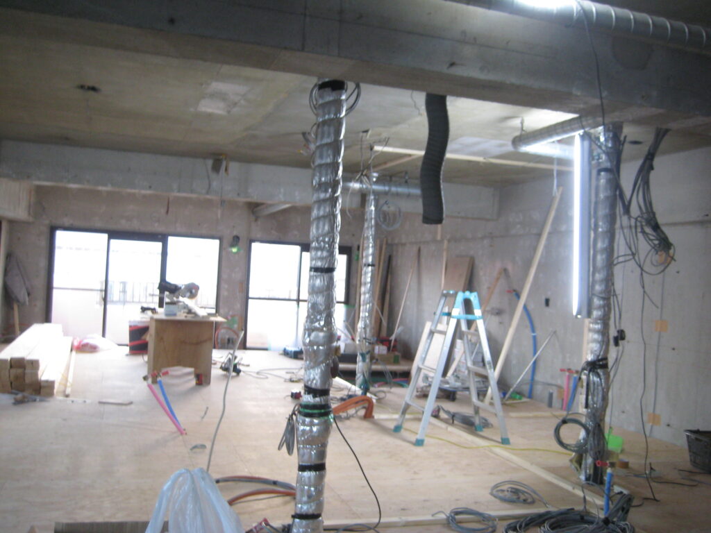 愛知県刈谷市「繭」マンションリノベーション　現場