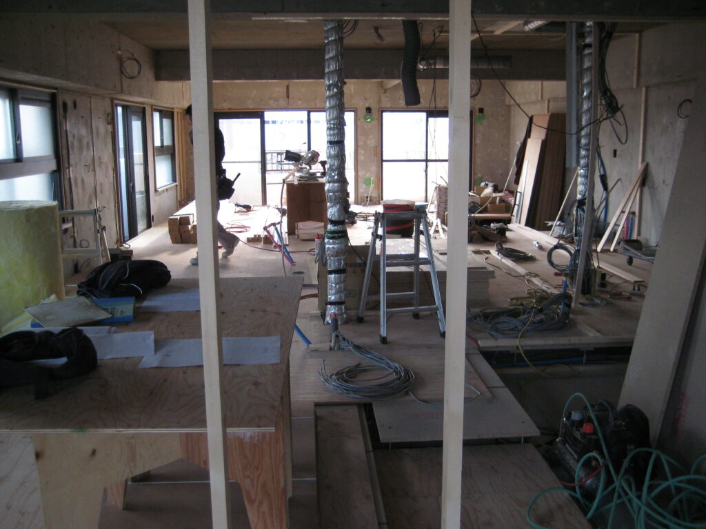 愛知県刈谷市「繭」マンションリフォーム　現場