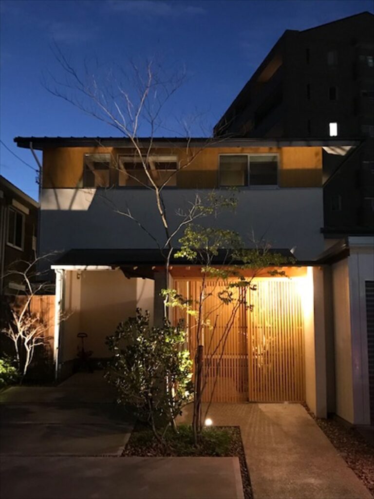 愛知県一宮市　「一宮のコートハウス」　木の家　お引渡